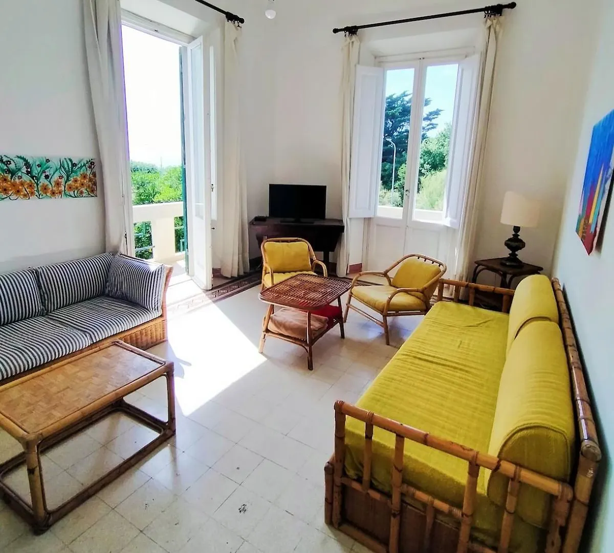 La Casa Bianca Di Fronte Al Mare Apartment Castiglioncello 0*,